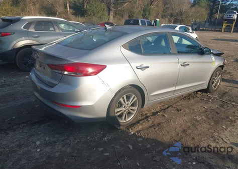 2017 Hyundai Elantra Se z USA, uszkodzony, nr VIN 5NPD84LF8HH081250